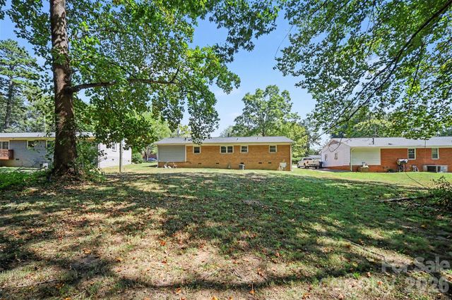 829 Vancouver Lane, Gastonia, NC 28052