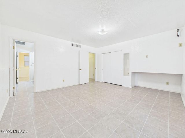 4701 N Placita De Concha, Tucson, AZ 85745