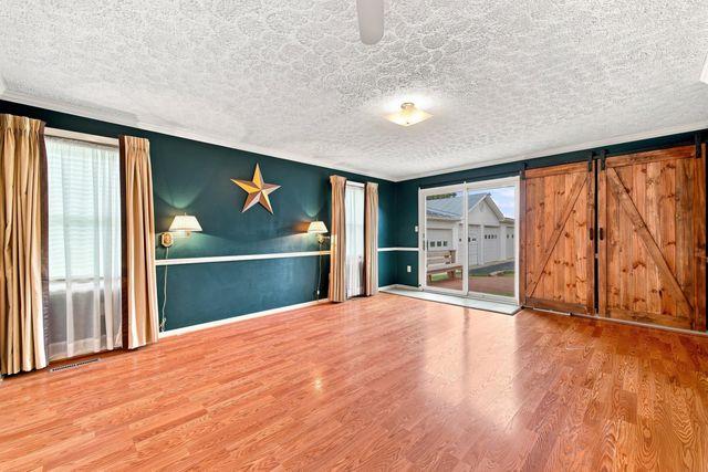 1749 GEORGETOWN RD, Mt Jackson, VA 22842