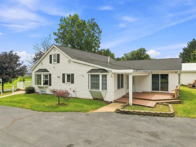 1749 GEORGETOWN RD, Mt Jackson, VA 22842