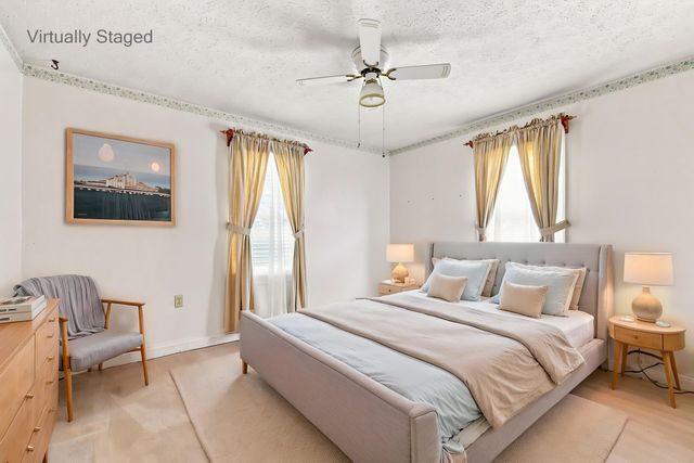 1749 GEORGETOWN RD, Mt Jackson, VA 22842