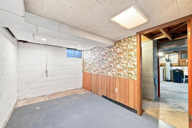 1749 GEORGETOWN RD, Mt Jackson, VA 22842