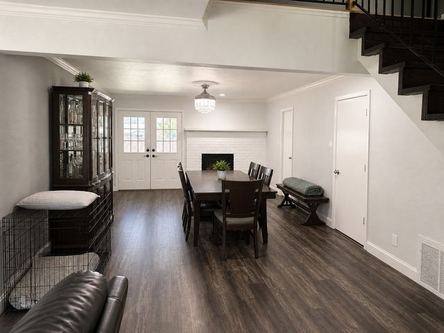 2442 Club Manor Drive, Dallas, TX 75237