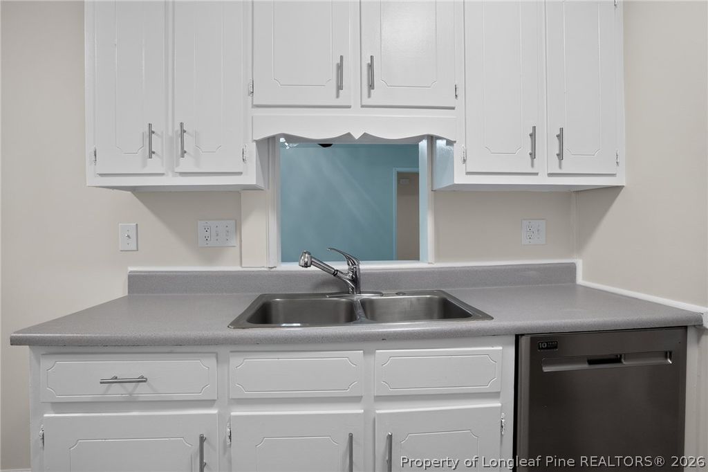 1608 Tysor Drive, Fayetteville, NC 28304 — photo 5