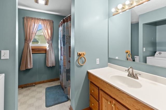 2627 AVENUE A, Council Bluffs, IA 51501