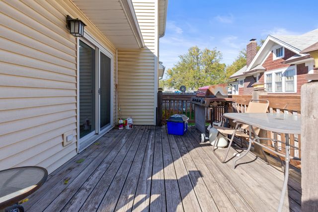 2627 AVENUE A, Council Bluffs, IA 51501