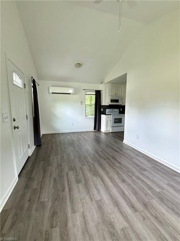 921 Long Street Extension, Oakboro, NC 28129