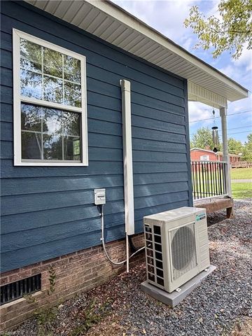921 Long Street Extension, Oakboro, NC 28129
