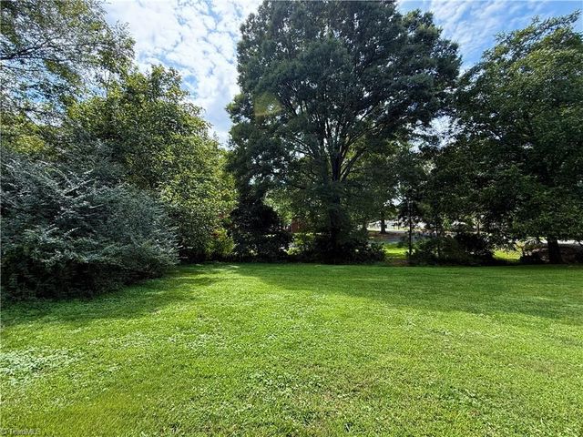 921 Long Street Extension, Oakboro, NC 28129