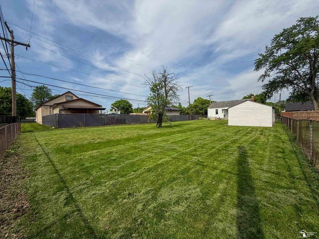 7148 Gulley Street, Taylor, MI 48180