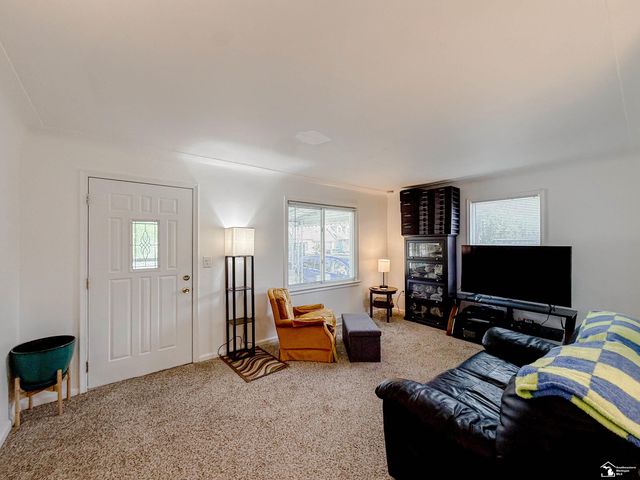 7148 Gulley Street, Taylor, MI 48180