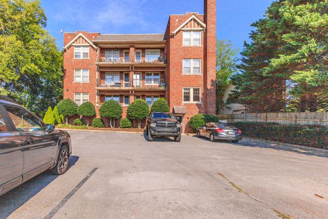 190 N Crest Road 3, Chattanooga, TN 37404