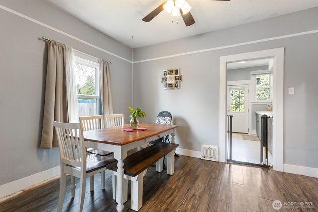 210 Rosewood Street, Woodland, WA 98674