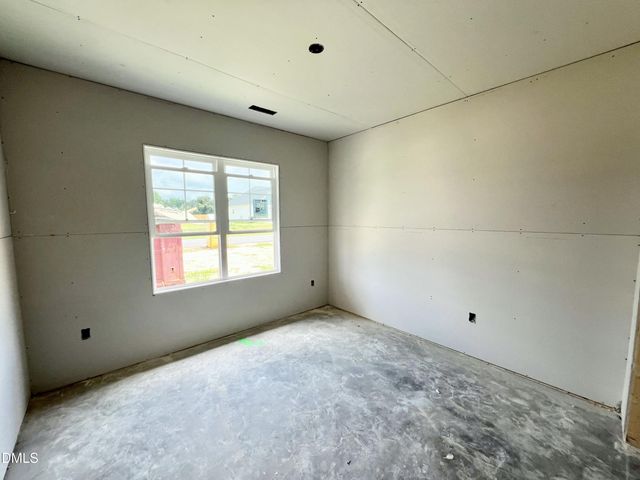 306 Creeks Edge Drive, Pikeville, NC 27863