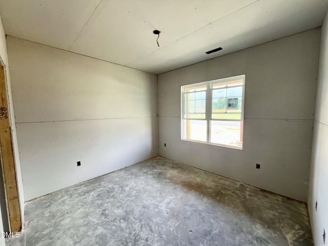 306 Creeks Edge Drive, Pikeville, NC 27863