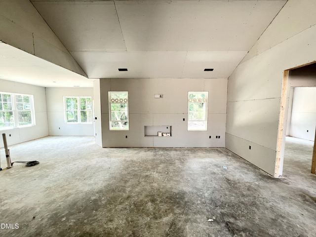 306 Creeks Edge Drive, Pikeville, NC 27863