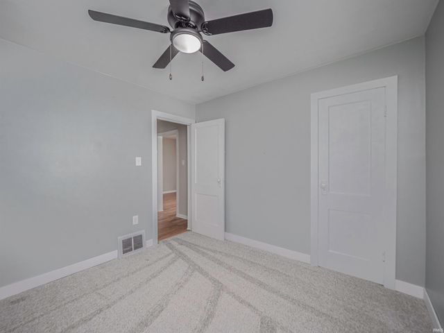 3601 Kansas Road, Evansville, IN 47725