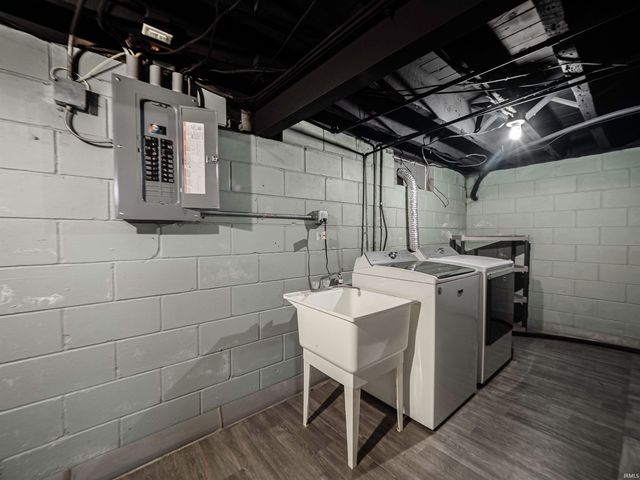 3601 Kansas Road, Evansville, IN 47725