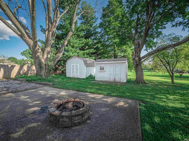 3601 Kansas Road, Evansville, IN 47725