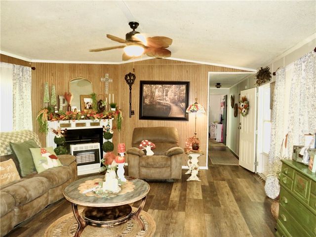 7211 Jo Saylors Drive, Harrison, AR 72601