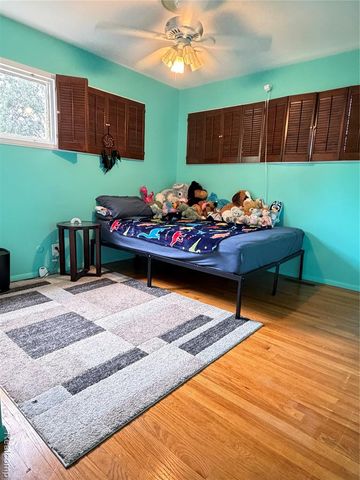 1814 Rockcreek Lane, Flint, MI 48507