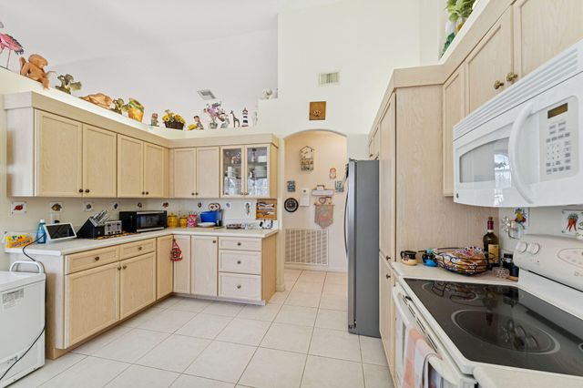 2102 SE Herron Avenue, Port St. Lucie, Port St Lucie, FL 34952