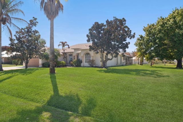 2102 SE Herron Avenue, Port St. Lucie, Port St Lucie, FL 34952