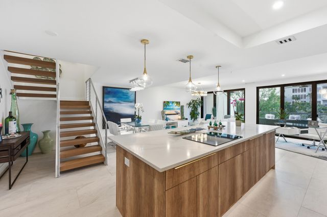 3972 N Ocean Drive 5, Singer Island, FL 33404