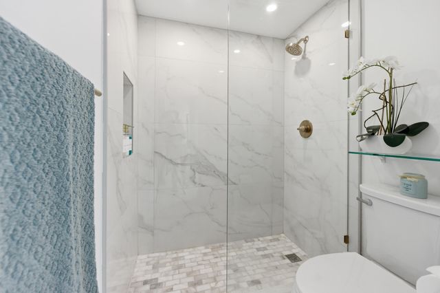 3972 N Ocean Drive 5, Singer Island, FL 33404