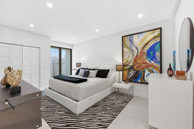 3972 N Ocean Drive 5, Singer Island, FL 33404