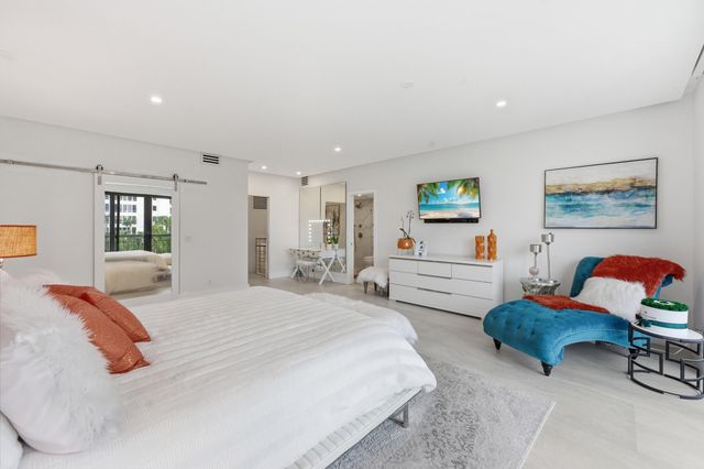 3972 N Ocean Drive 5, Singer Island, FL 33404