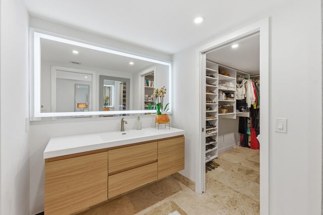 3972 N Ocean Drive 5, Singer Island, FL 33404