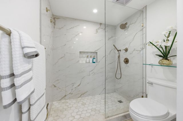 3972 N Ocean Drive 5, Singer Island, FL 33404