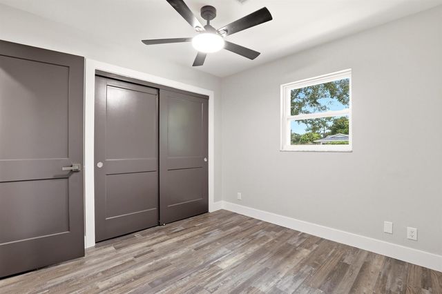 15409 Los Angeles Drive, Loxahatchee Groves, FL 33470