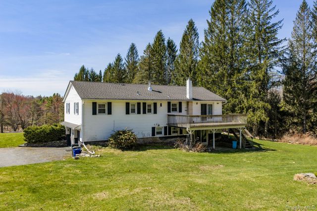 5 Blue Spruce Lane, Monticello, NY 12701