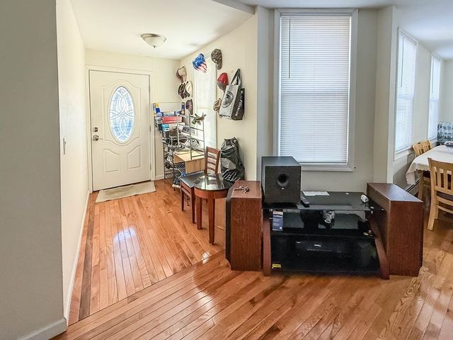 121 FOWLER AVE, Jc, West Bergen, NJ 07305