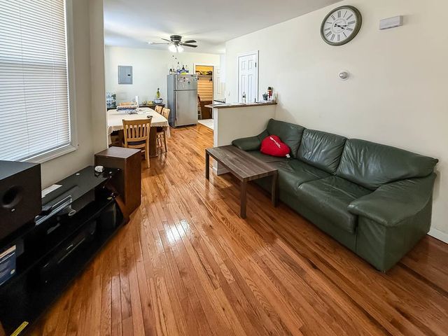 121 FOWLER AVE, Jc, West Bergen, NJ 07305