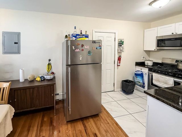 121 FOWLER AVE, Jc, West Bergen, NJ 07305