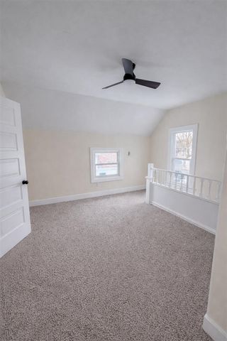 12 E 19th Street, Holland, MI 49423