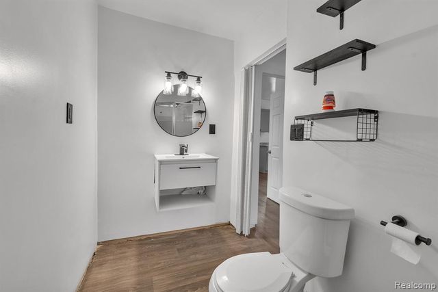 5943 Elmer Street, Detroit, MI 48210