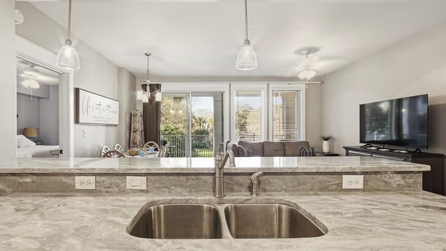 9300 Baytowne Wharf Boulevard 410, Miramar Beach, FL 32550