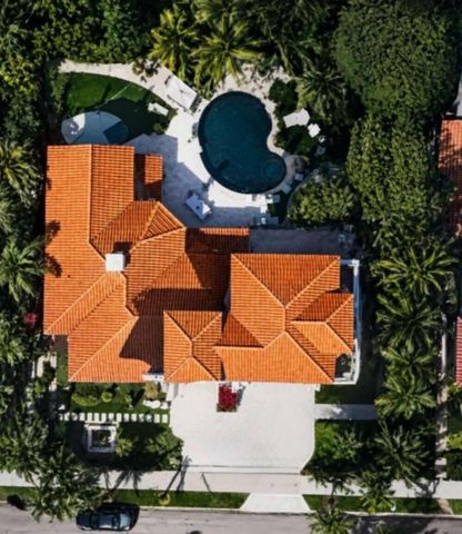 233 Pershing Way, West Palm Beach, FL 33401