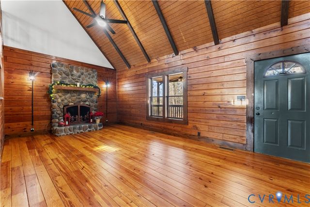 45 Morningside Rd, Cartersville, VA 23027