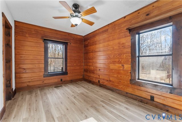 45 Morningside Rd, Cartersville, VA 23027