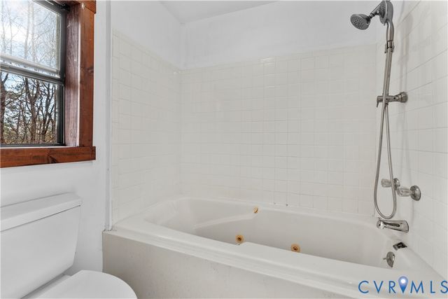 45 Morningside Rd, Cartersville, VA 23027