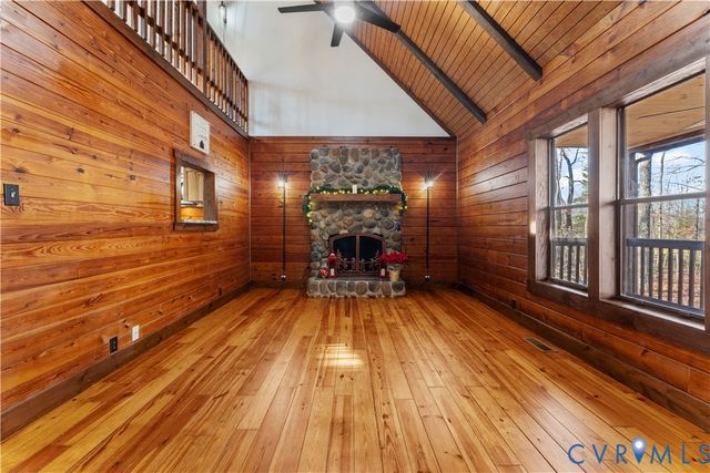 45 Morningside Rd, Cartersville, VA 23027