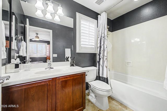 1953 W BUSONI Place, Phoenix, AZ 85023