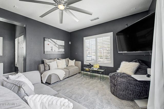 1953 W BUSONI Place, Phoenix, AZ 85023