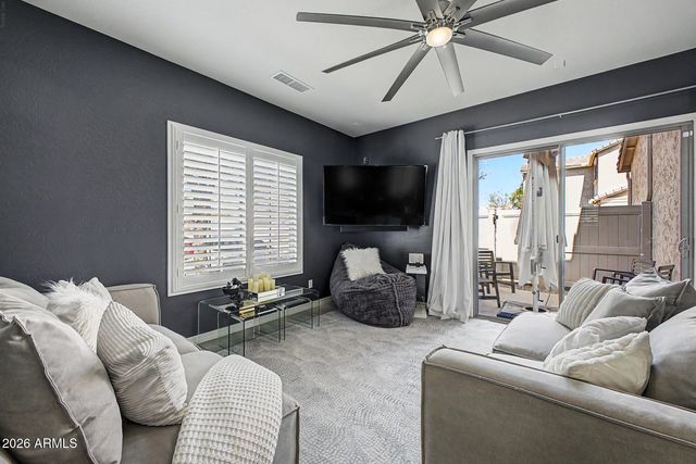 1953 W BUSONI Place, Phoenix, AZ 85023
