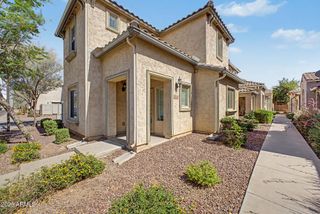 1953 W BUSONI Place, Phoenix, AZ 85023